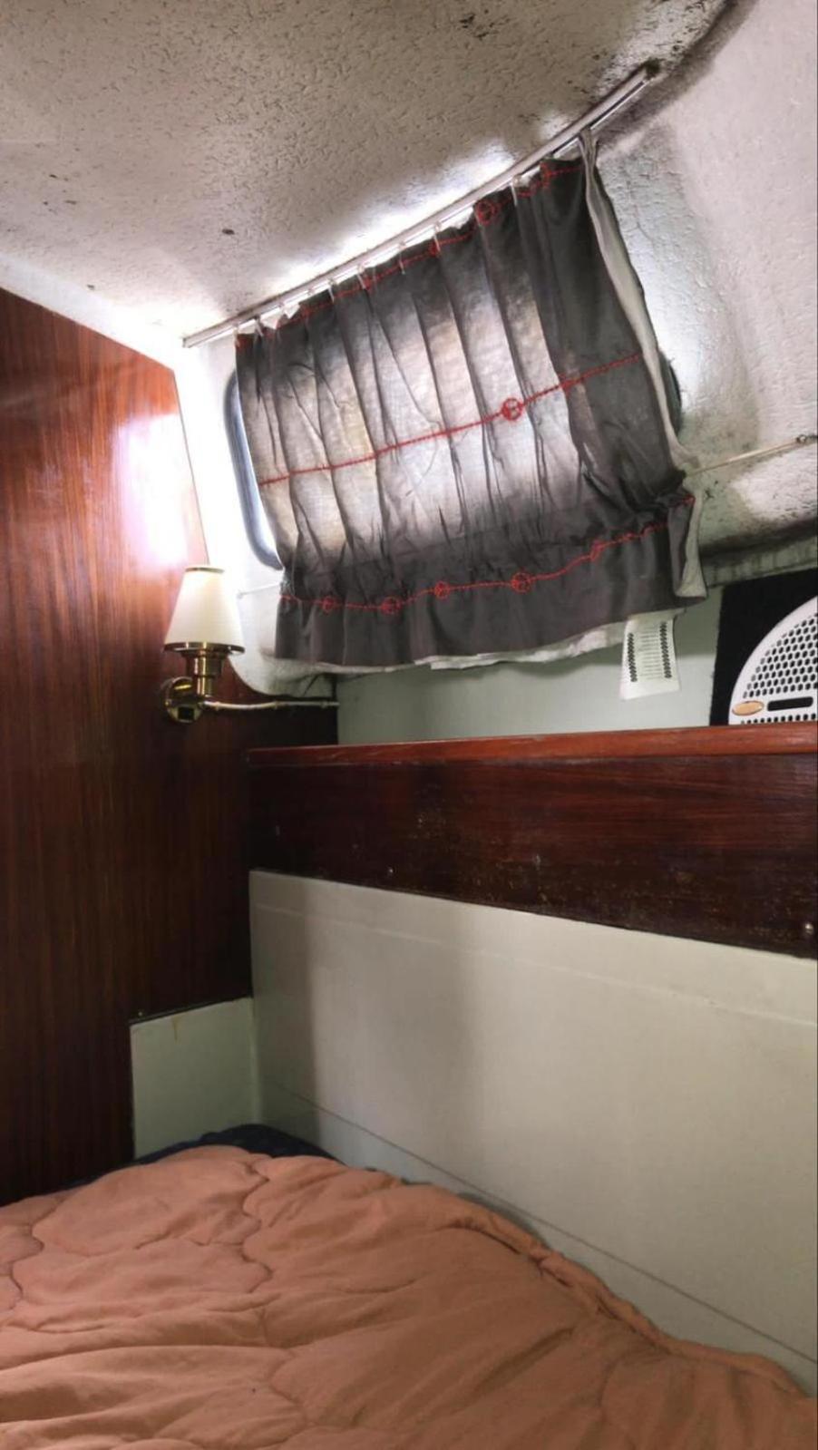 Yacht - Without Shower Otel Bergen Dış mekan fotoğraf
